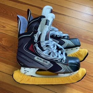 Bauer Vapor X60 Ice Skating Boots 9